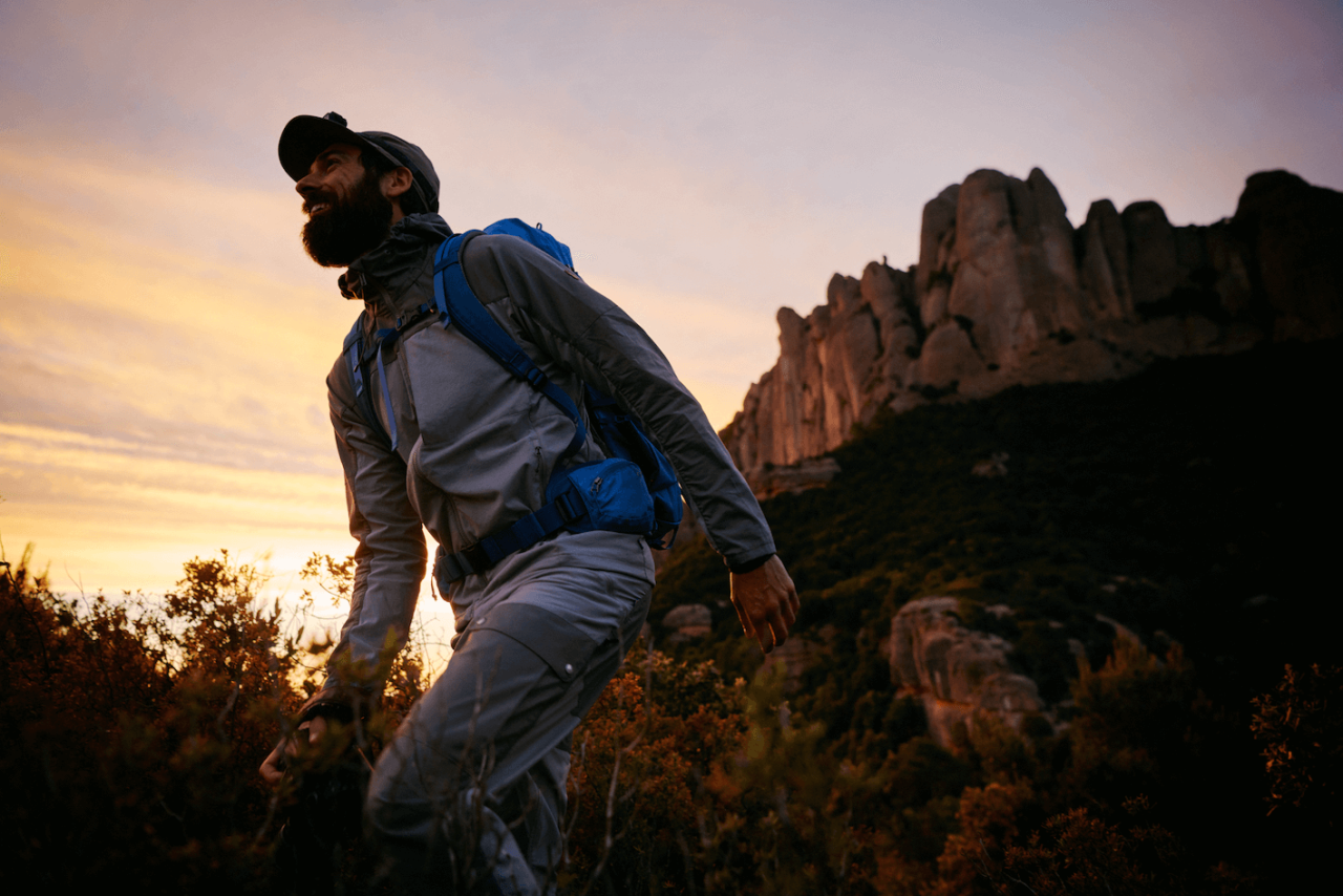 Fjallraven 小狐狸 輕量風衣 Abisko Midsummer Jacket